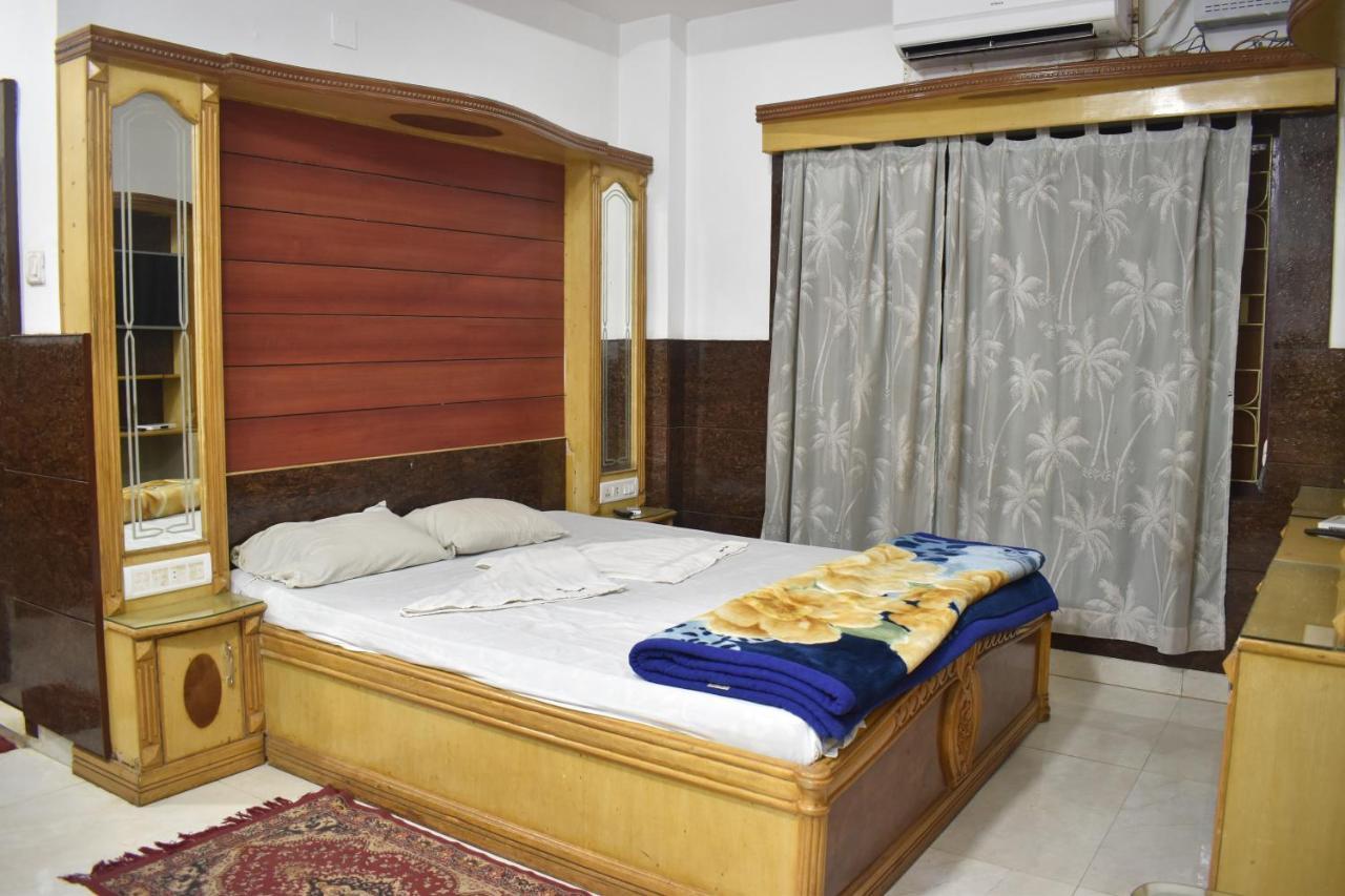 Hotel Suraj Balasore Екстер'єр фото